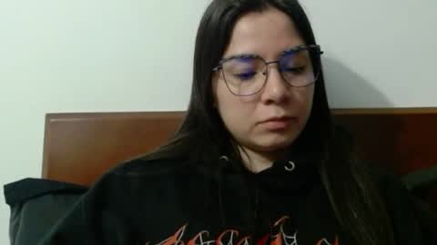 Alex online show from August 2, 3:35 am