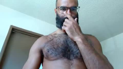 woof_wolf37 online show from July 19, 7:38 pm