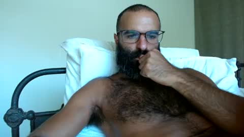 woof_wolf37 online show from July 24, 6:33 pm