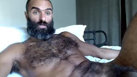 woof_wolf37 online show from July 25, 1:09 am