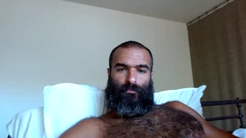 woof_wolf37 online show from August 3, 8:27 pm