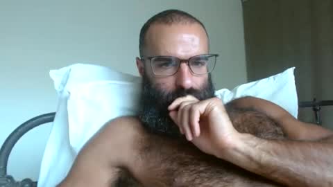 woof_wolf37 online show from August 13, 5:05 pm