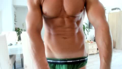 Wolfie online show from August 4, 11:07 am