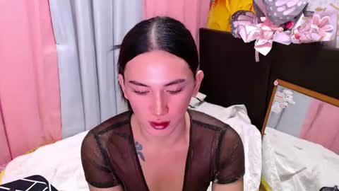 working_love19 online show from July 20, 2:31 pm