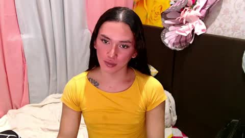 working_love19 online show from July 28, 12:22 pm