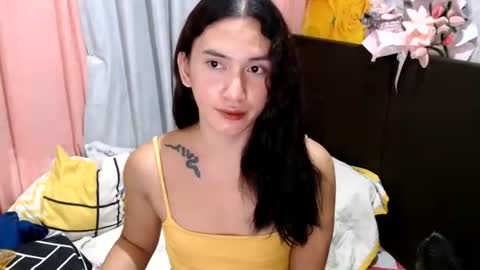 working_love19 online show from August 11, 1:02 pm
