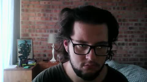 worsie online show from March 1, 11:51 am