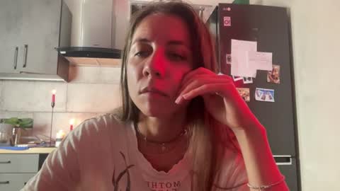 Beth online show from June 14, 8:39 pm