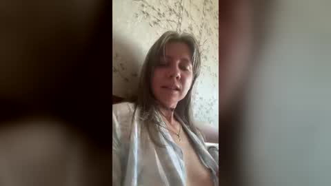 Beth online show from August 18, 5:57 am