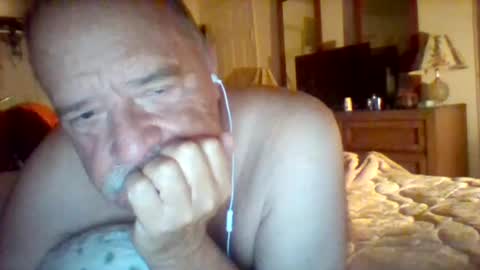 wvmountainlover online show from August 12, 6:27 am