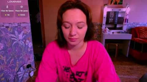 ww_k online show from June 9, 3:57 am