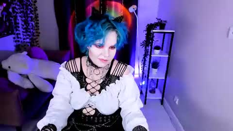 Deidra online show from August 14, 2:04 am