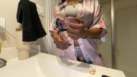 Wynter Heat online show from August 15, 7:56 am