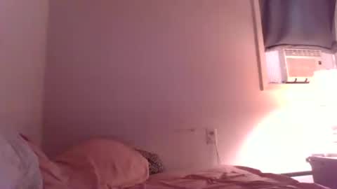 x0_jade online show from August 6, 11:20 am