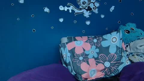 Karen online show from August 10, 2:24 am