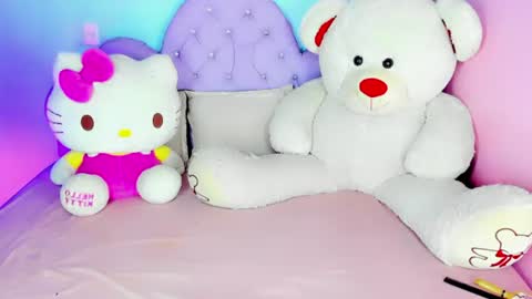 Maria Juliana online show from August 15, 6:39 am