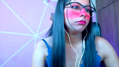XALLYSONX online show from August 4, 4:26 pm