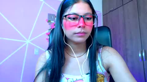 XALLYSONX online show from August 5, 5:22 pm