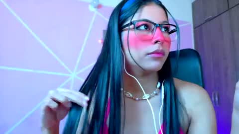 XALLYSONX online show from August 8, 2:28 pm