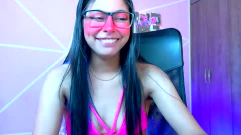 XALLYSONX online show from August 9, 12:50 pm