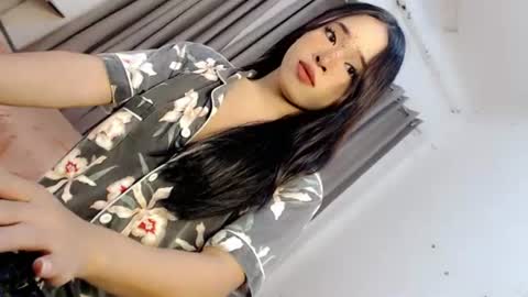 xam_blair_asian online show from August 9, 3:46 pm