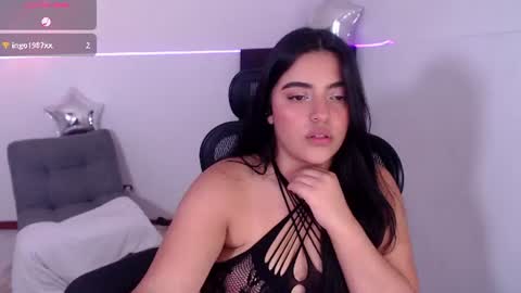 xambar_22x online show from August 1, 1:22 am
