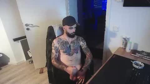 xamrelgneal online show from July 20, 7:17 pm