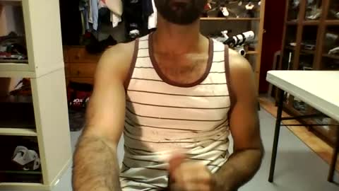 xander4369 online show from August 12, 9:39 pm