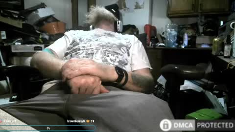 xander71972 online show from June 9, 12:22 pm