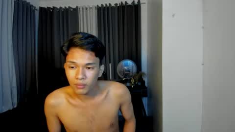 xander_lustre online show from June 10, 9:21 pm