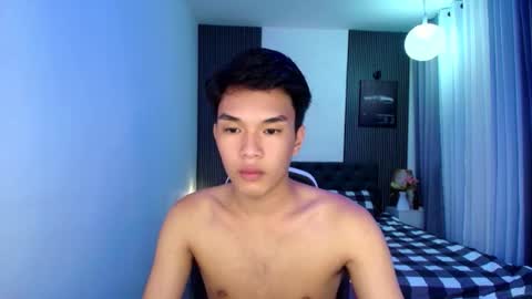 xander_lustre online show from September 6, 3:23 am