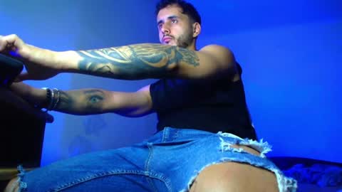 XanderCageX online show from August 11, 9:17 pm