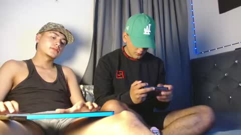 xandrodeluxe online show from August 4, 3:09 pm