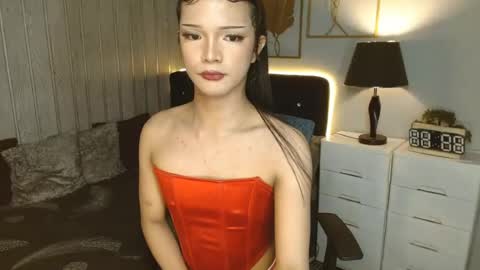 ELLA online show from August 2, 5:03 am