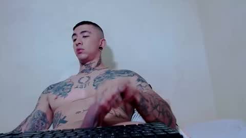 xav_dai online show from May 21, 3:25 pm