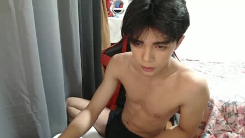 xaviar20 online show from August 6, 1:21 pm