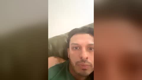 xavier_cruz online show from June 21, 10:54 pm