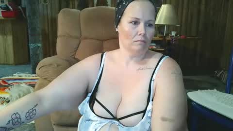 xbeautifulxliex online show from May 26, 5:03 pm