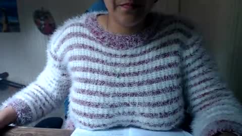 xcanela_ online show from August 14, 5:38 pm