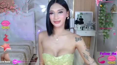 GODDESS online show from August 12, 5:21 am