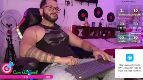 Xein Independent Model online show from August 2, 3:46 am