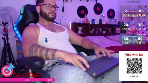 Xein Independent Model online show from August 3, 4:30 am
