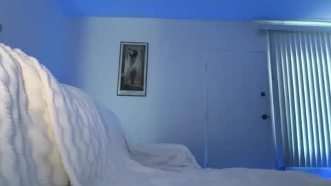 xenadreamx online show from May 25, 12:57 am