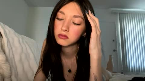 xenadreamx online show from June 2, 10:13 pm
