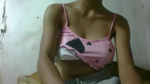 xenna610827 online show from May 26, 7:09 am