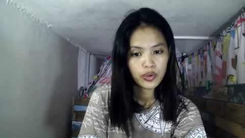 xgurlxlaloox online show from August 29, 4:11 am