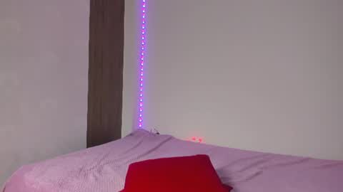 Ximena online show from August 5, 6:17 pm