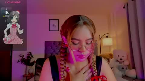 camila online show from August 1, 1:55 am