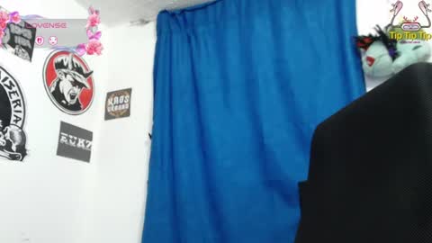 Ximena online show from August 4, 10:56 am