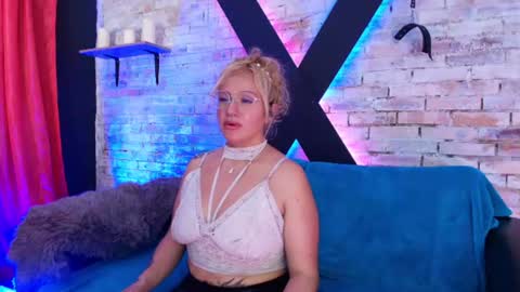 Xime  online show from August 13, 6:38 am